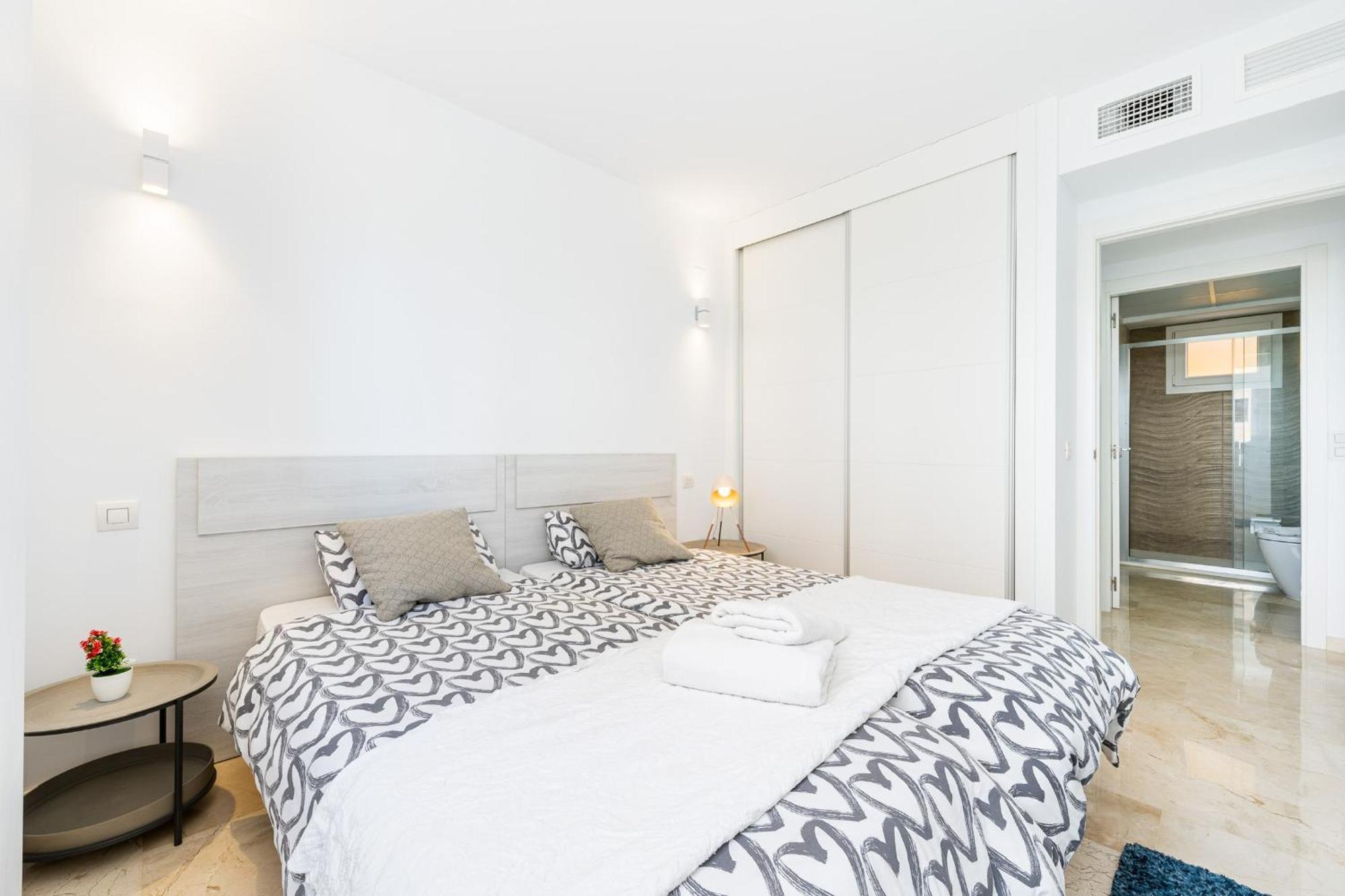 Tornado Apartamento Sunrise Torrevieja Eksteriør bilde