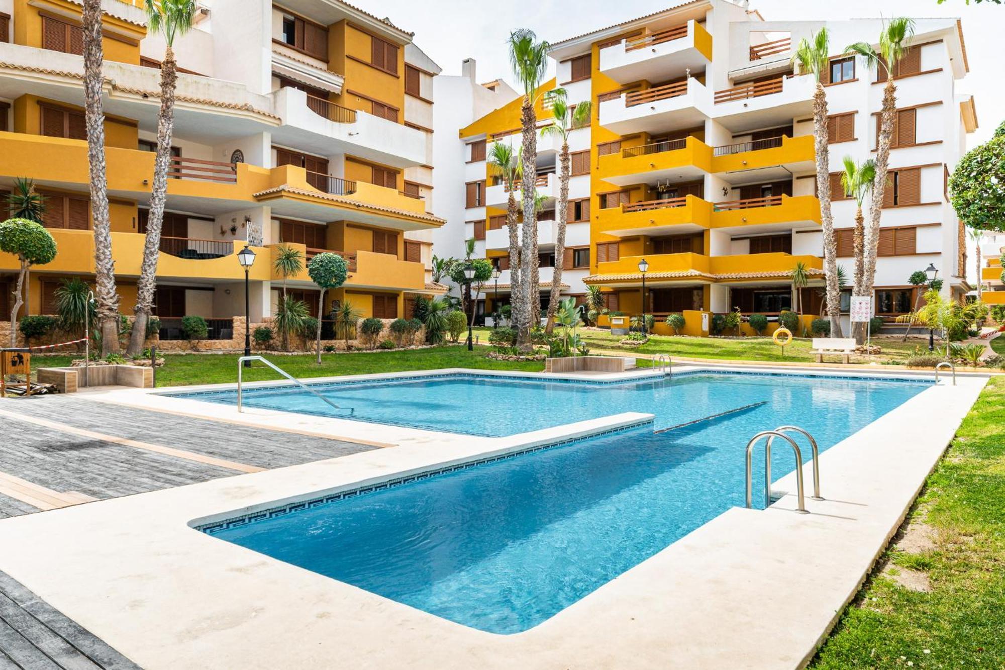 Tornado Apartamento Sunrise Torrevieja Eksteriør bilde