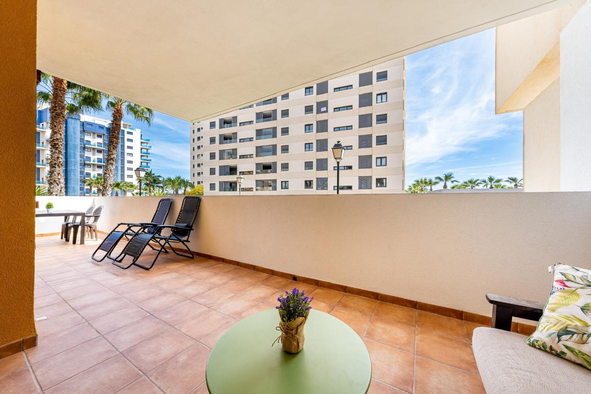 Tornado Apartamento Sunrise Torrevieja Eksteriør bilde