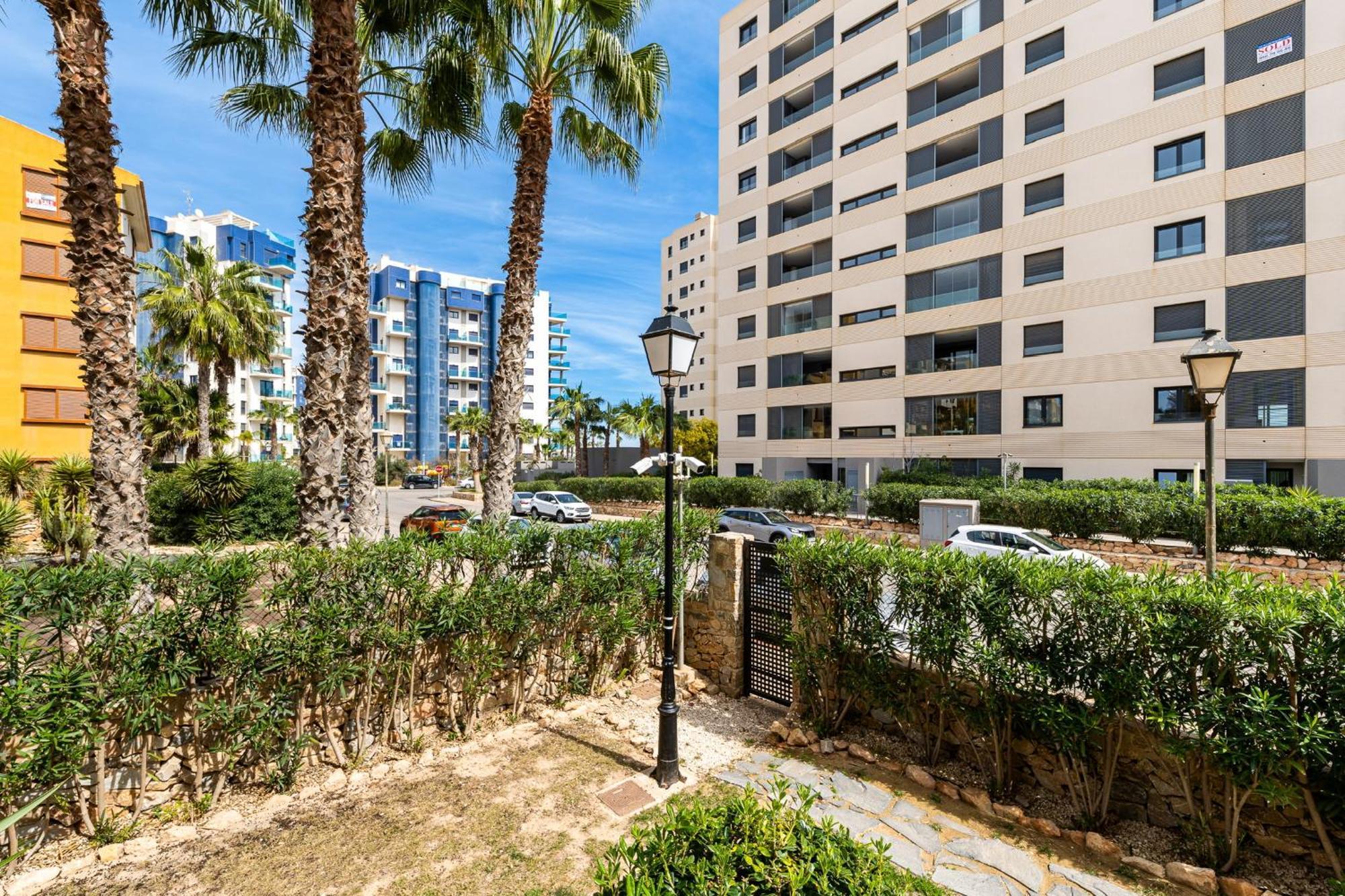 Tornado Apartamento Sunrise Torrevieja Eksteriør bilde